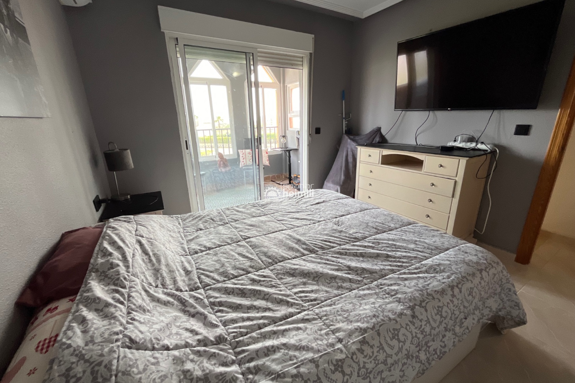 Reventa - Apartamento -
Playa flamenca