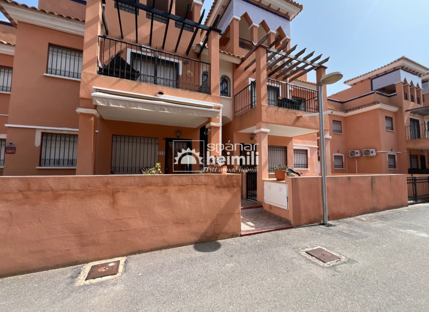Reventa - Apartamento -
Playa flamenca