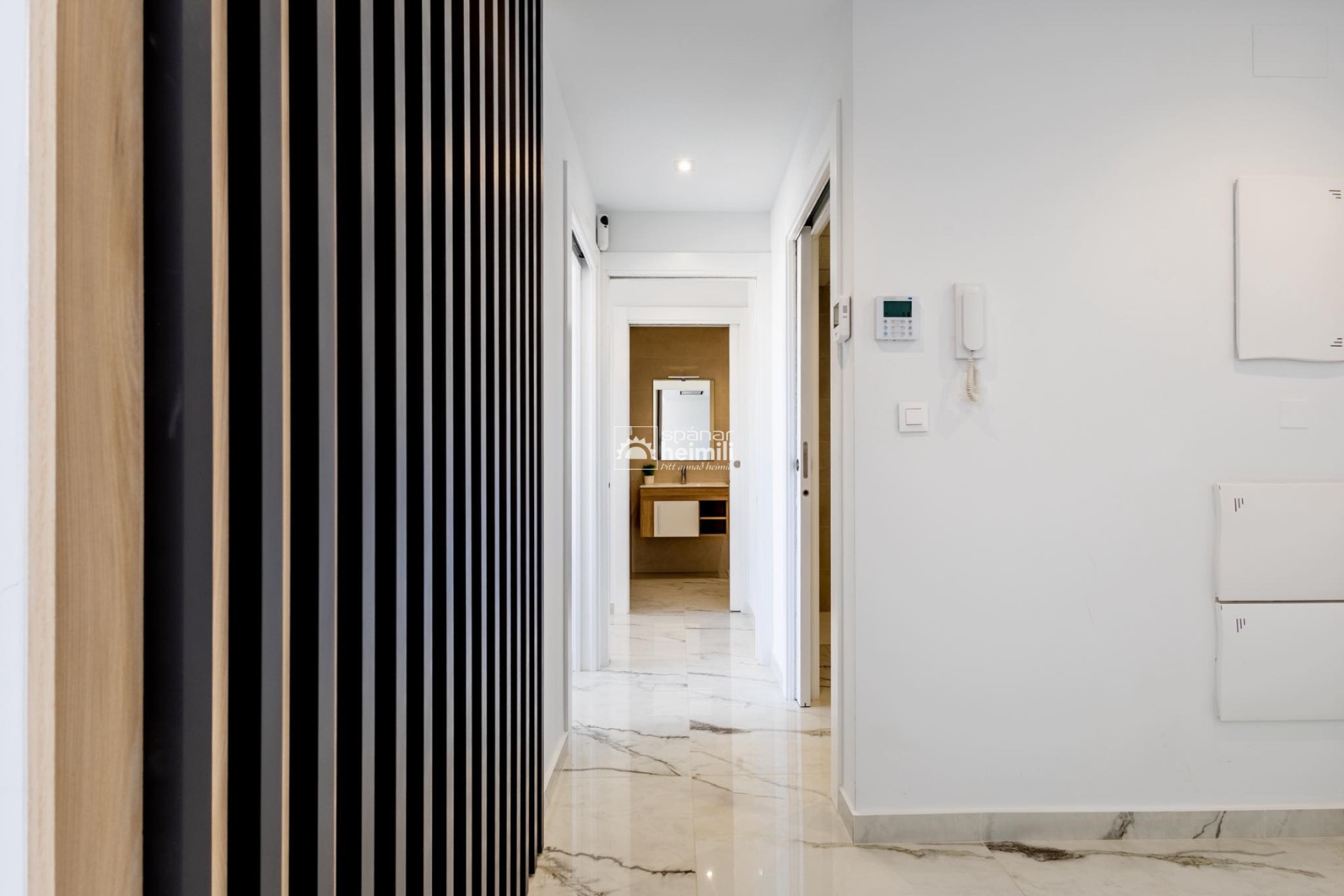 Reventa - Apartamento -
Playa flamenca