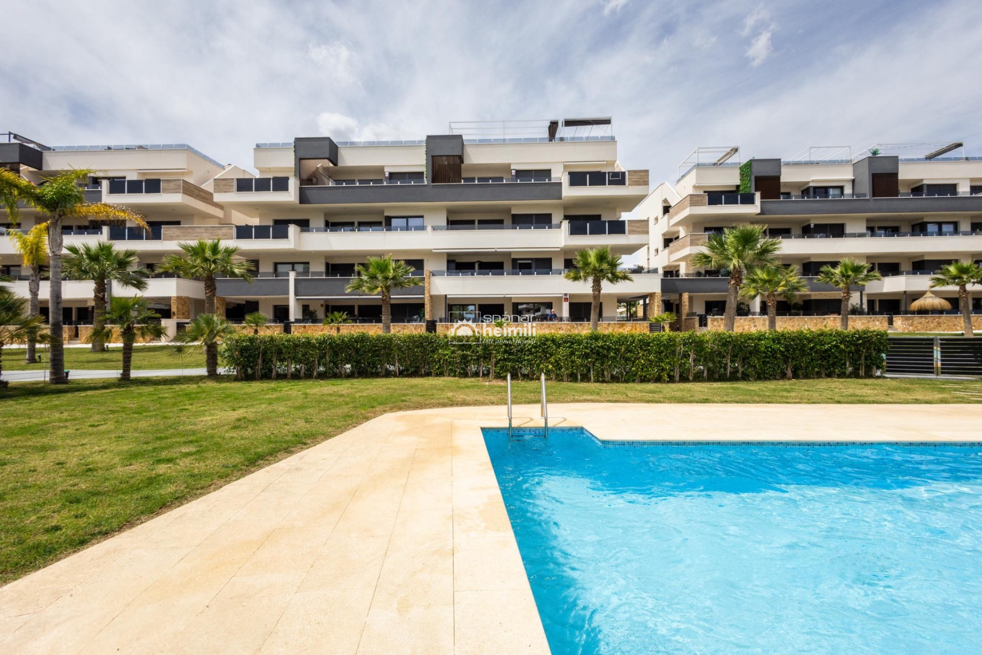 Reventa - Apartamento -
Playa flamenca