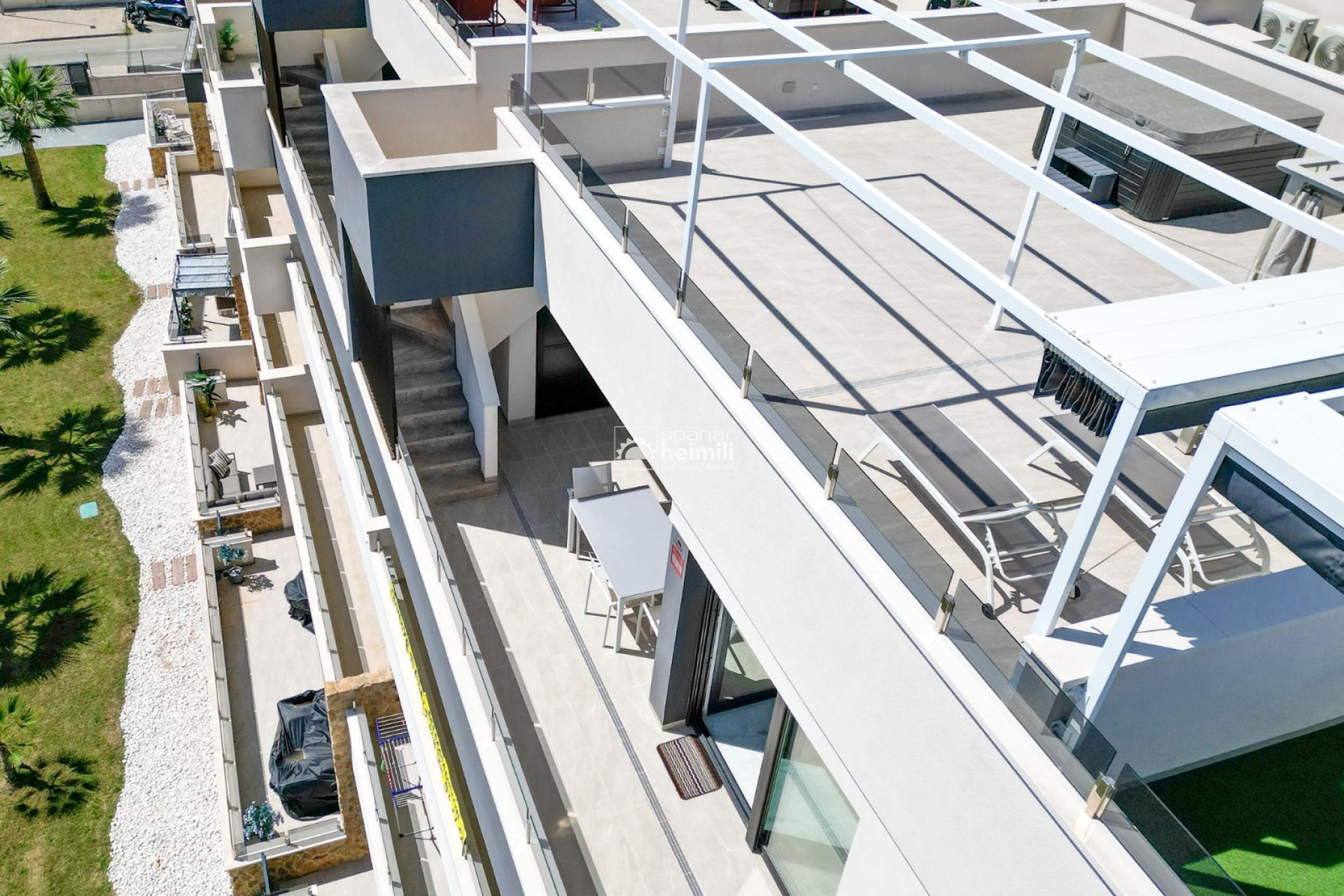 Reventa - Apartamento -
Playa flamenca