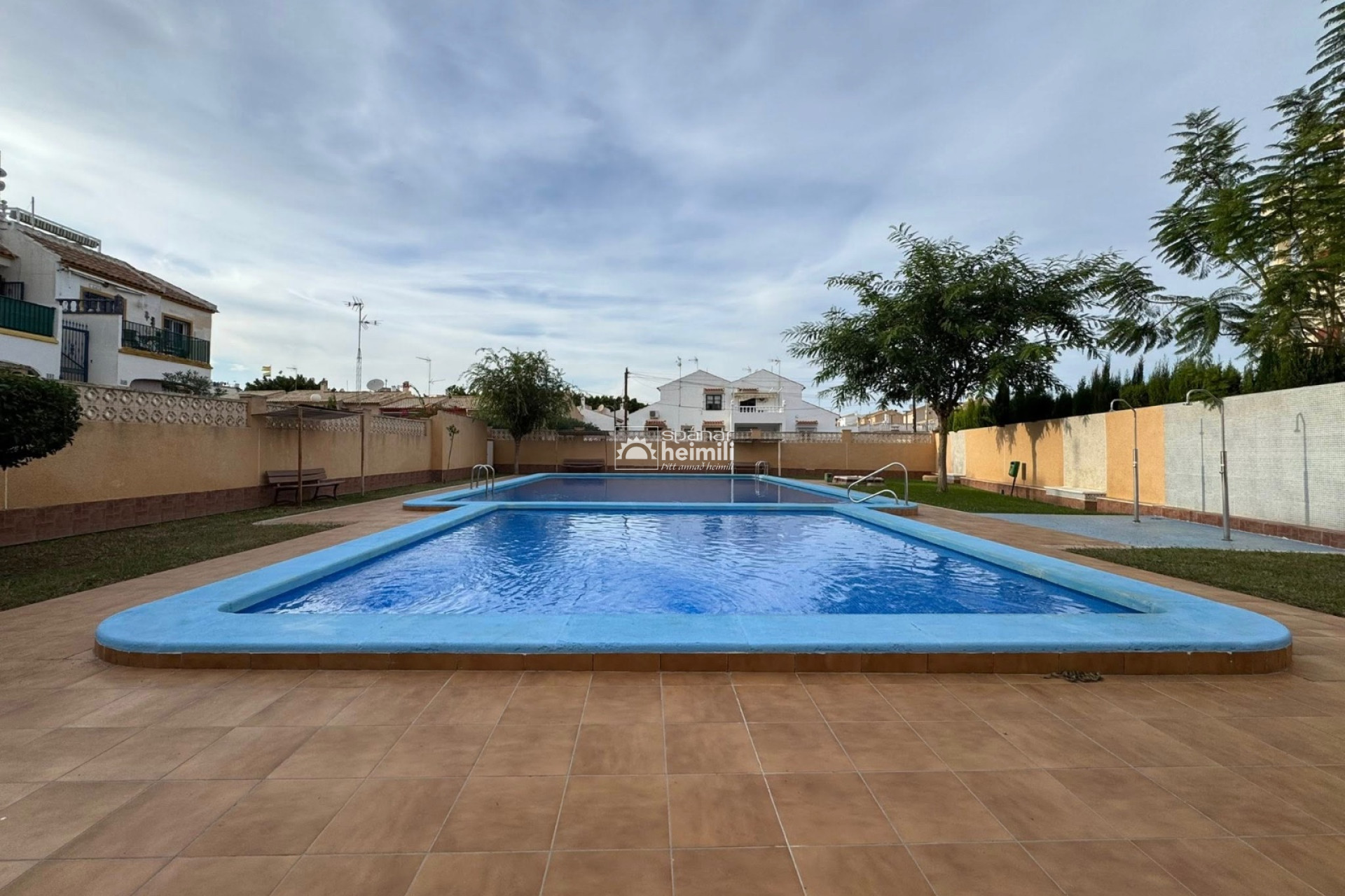 Reventa - Apartamento -
Playa flamenca
