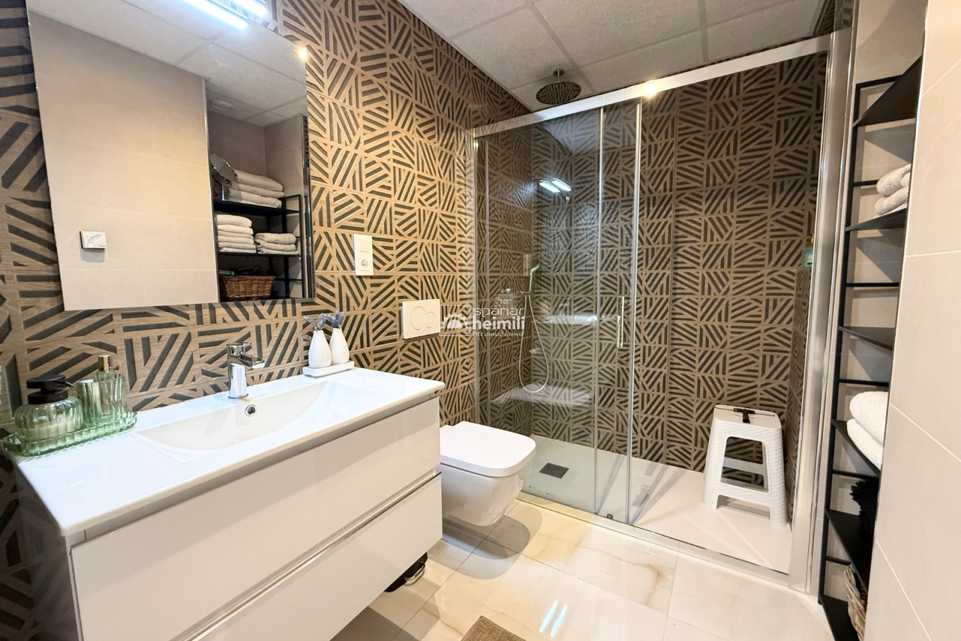 Reventa - Apartamento -
Playa flamenca