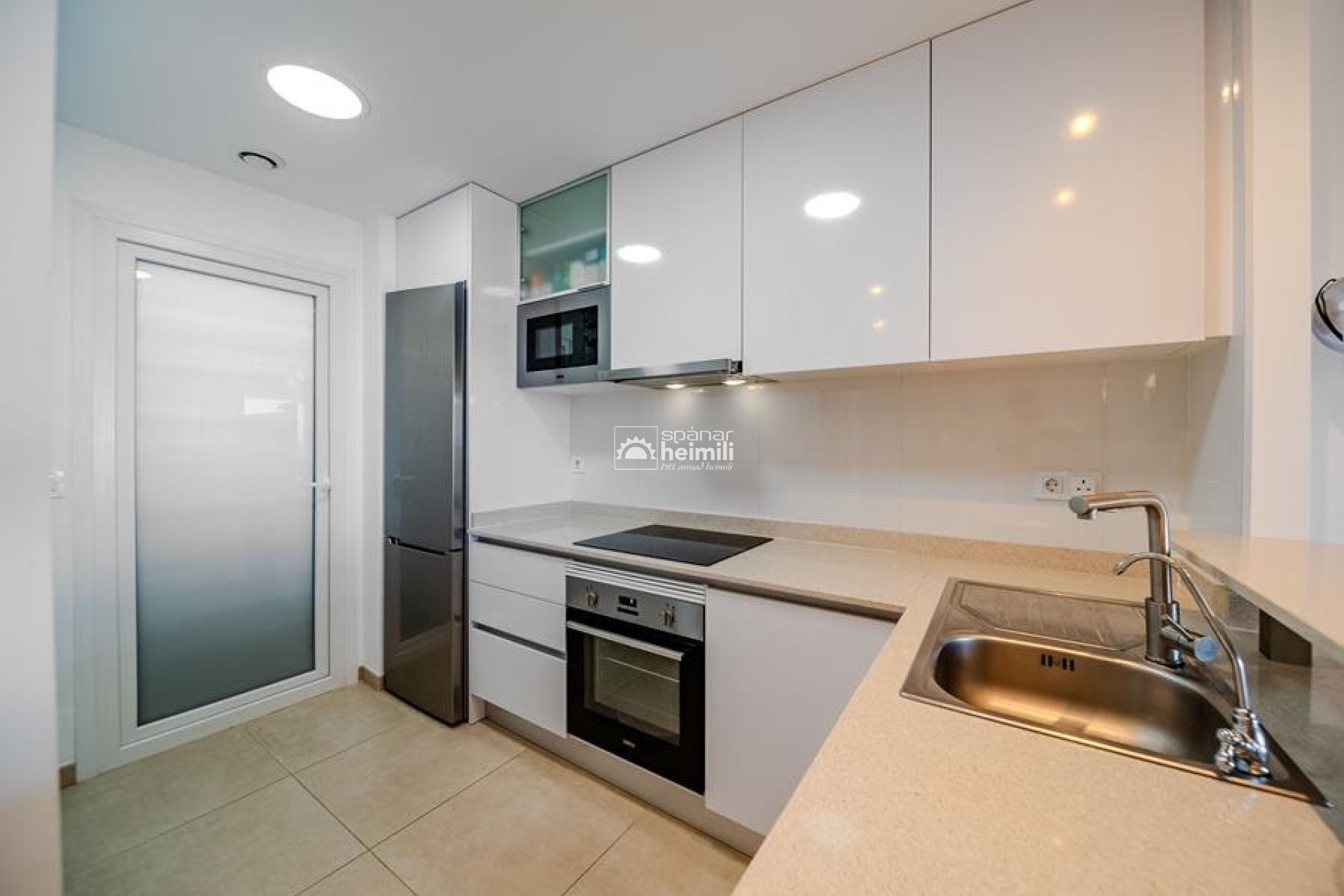 Reventa - Apartamento -
Punta Prima