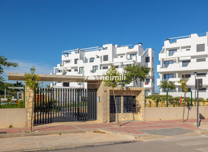 Reventa - Apartamento -
Santa Rosalia