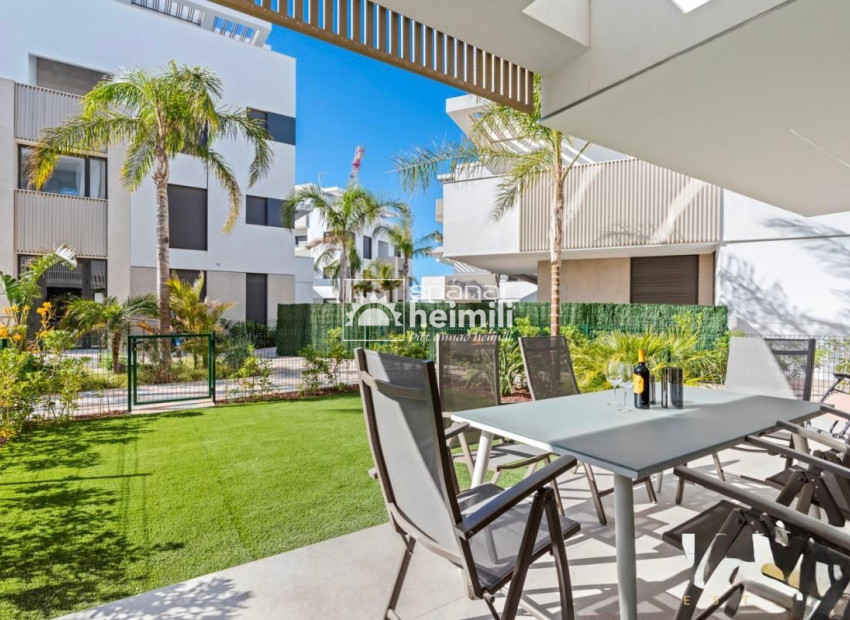 Reventa - Apartamento -
Santa Rosalia