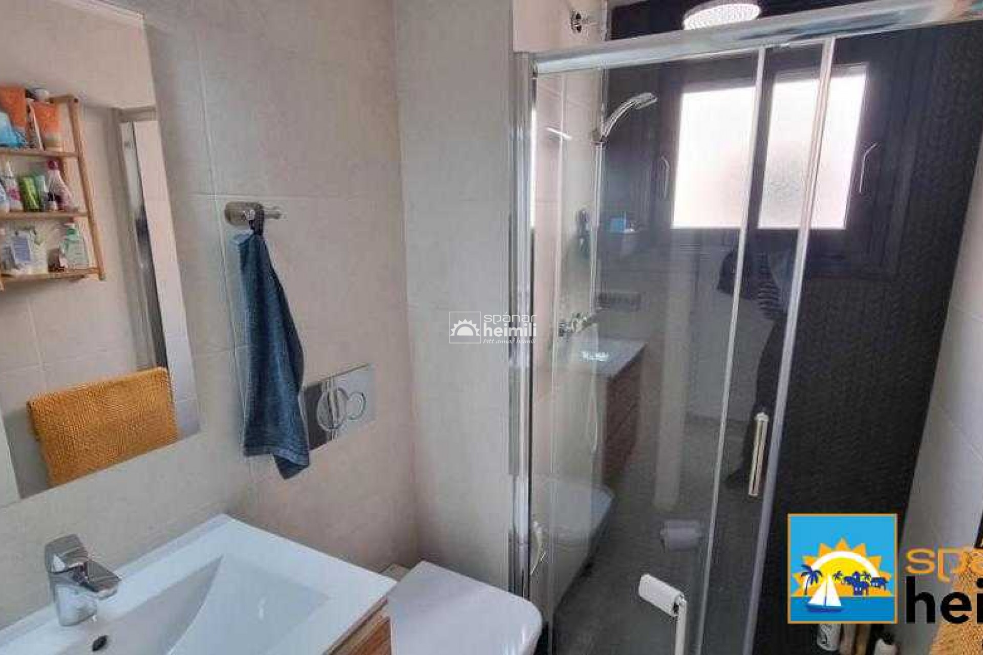 Reventa - Apartamento -
Torrevieja