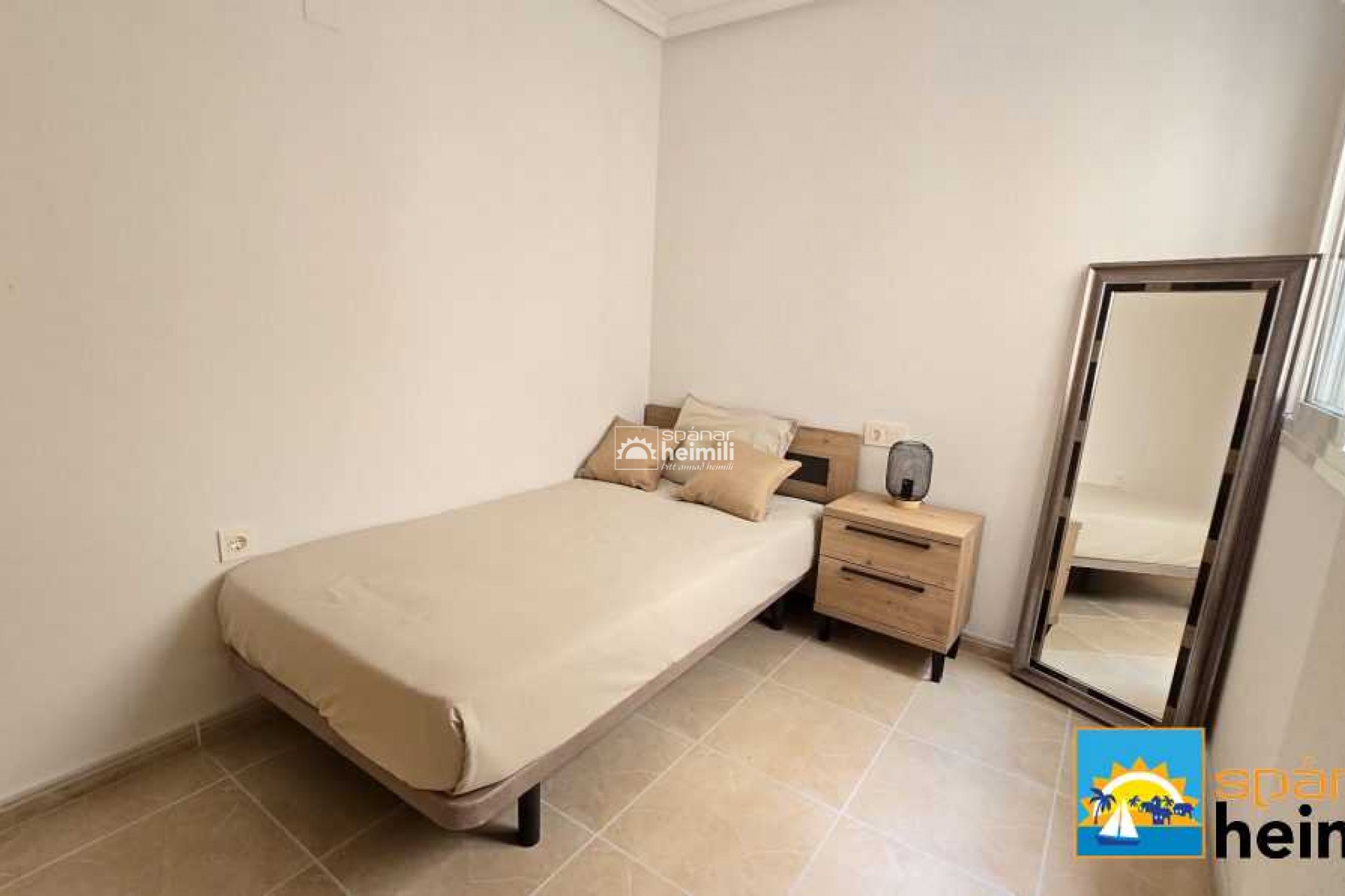 Reventa - Apartamento -
Torrevieja