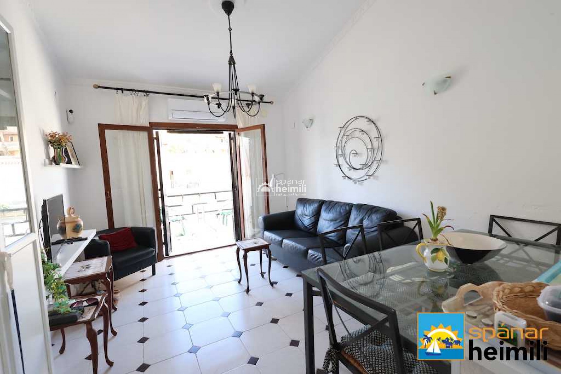 Reventa - Apartamento -
Torrevieja