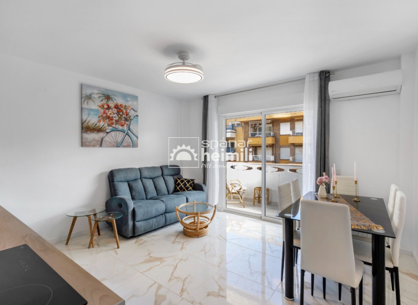 Reventa - Apartamento -
Torrevieja