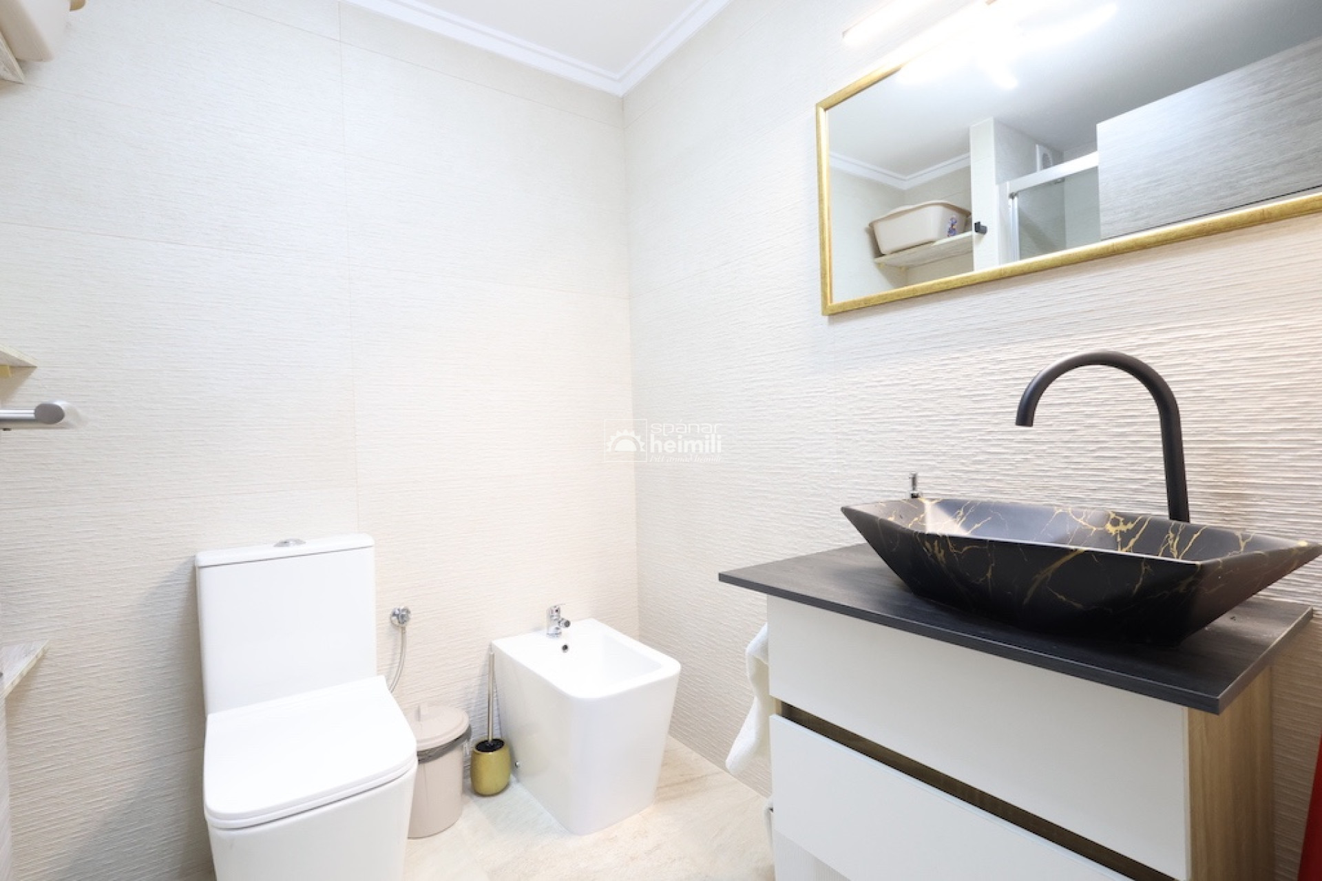 Reventa - Apartamento -
Torrevieja