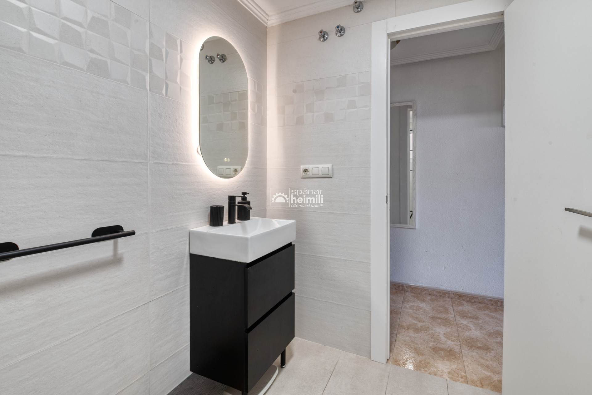 Reventa - Apartamento -
Torrevieja