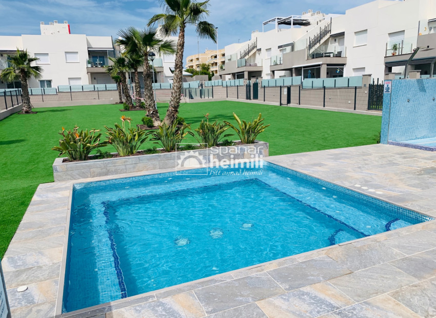 Reventa - Apartamento -
Torrevieja