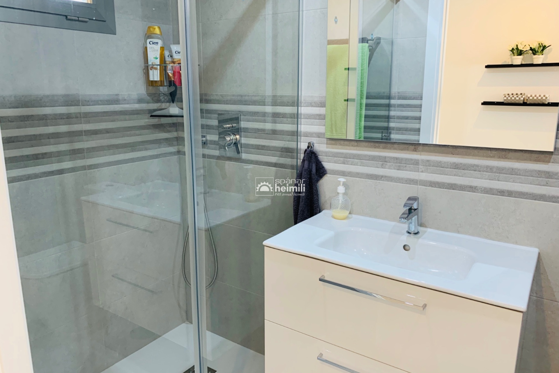 Reventa - Apartamento -
Villamartin