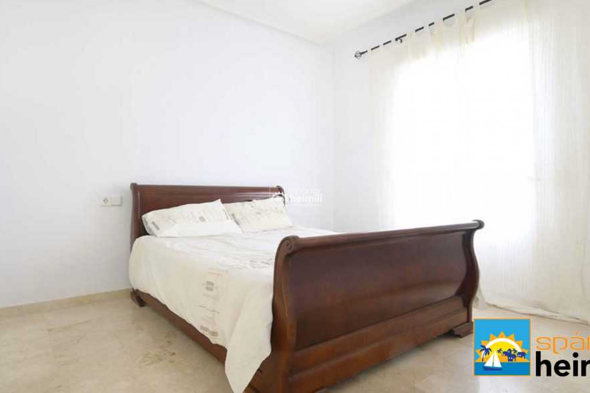 Reventa - Apartamento -
