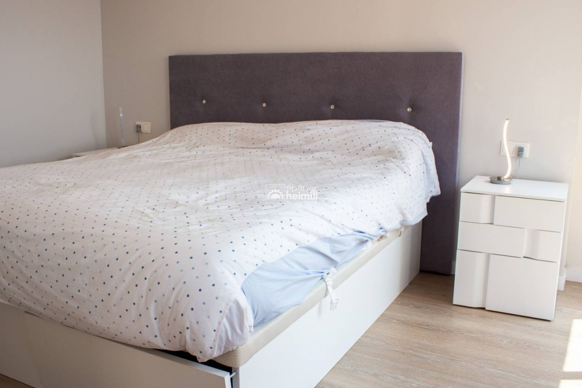 Reventa - Àtico -
Benidorm