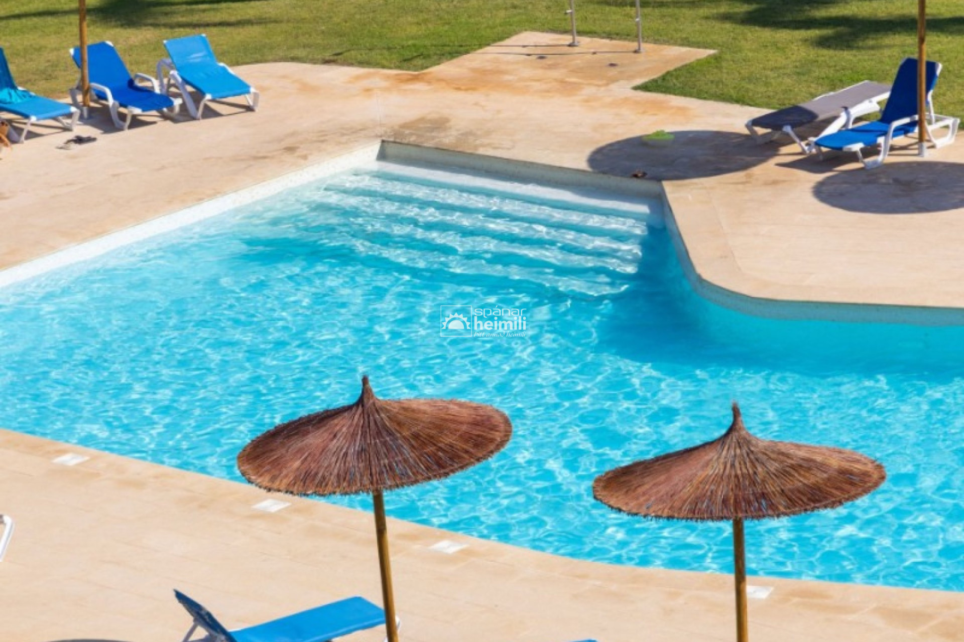 Reventa - Àtico -
Playa flamenca