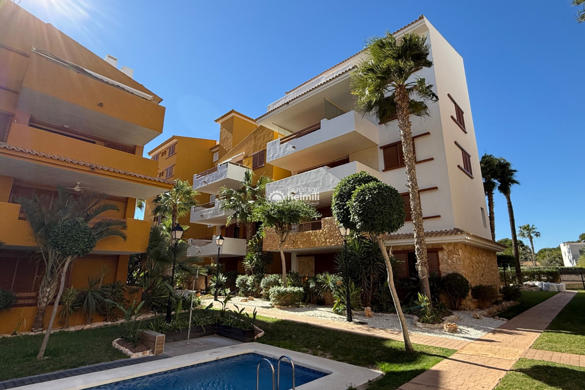 Reventa - Àtico -
Punta Prima