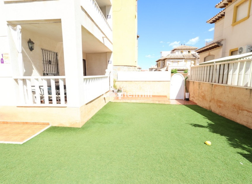 Reventa - Bungalow -
Cabo Roig