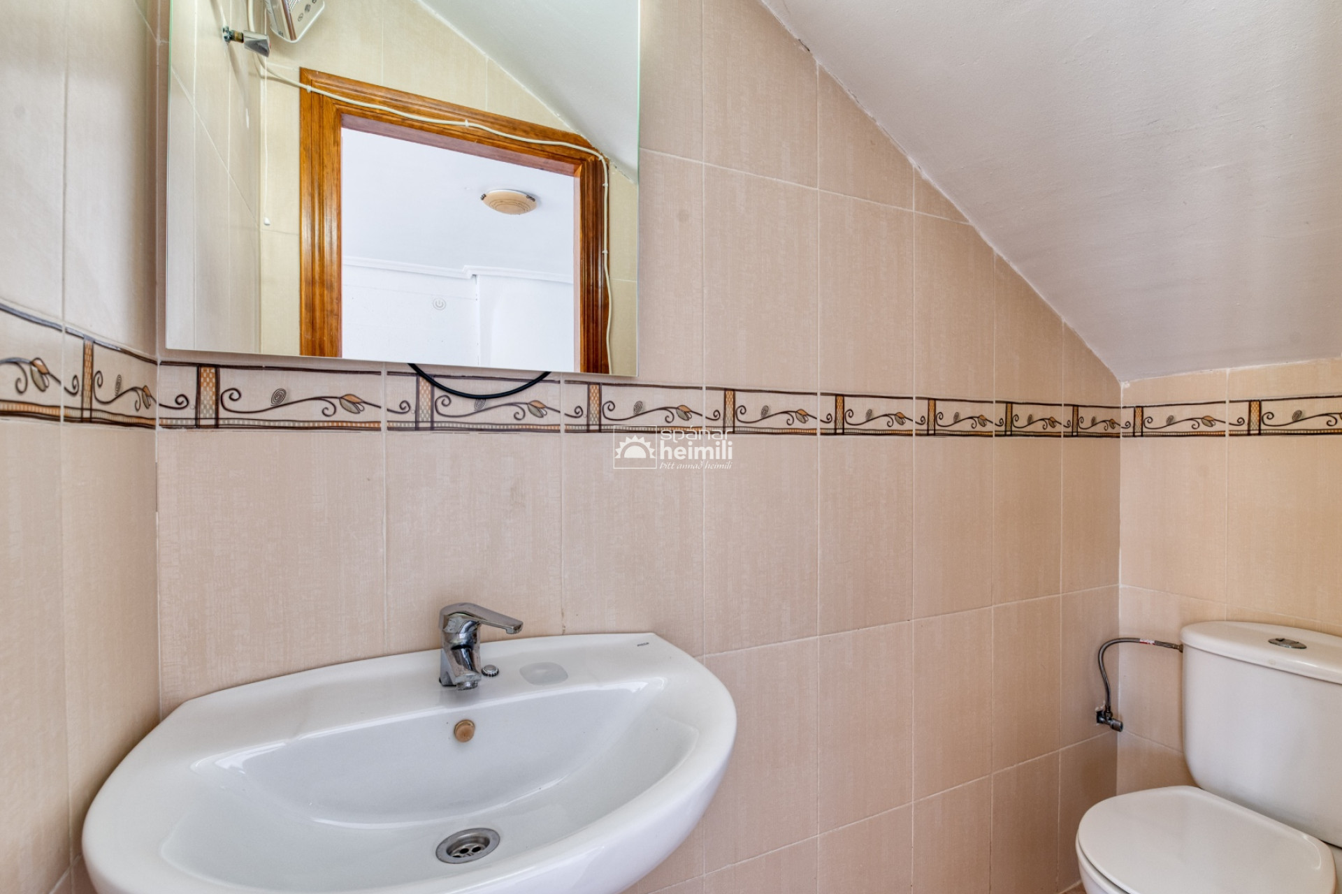 Reventa - Bungalow -
Los Altos/Los Balcones