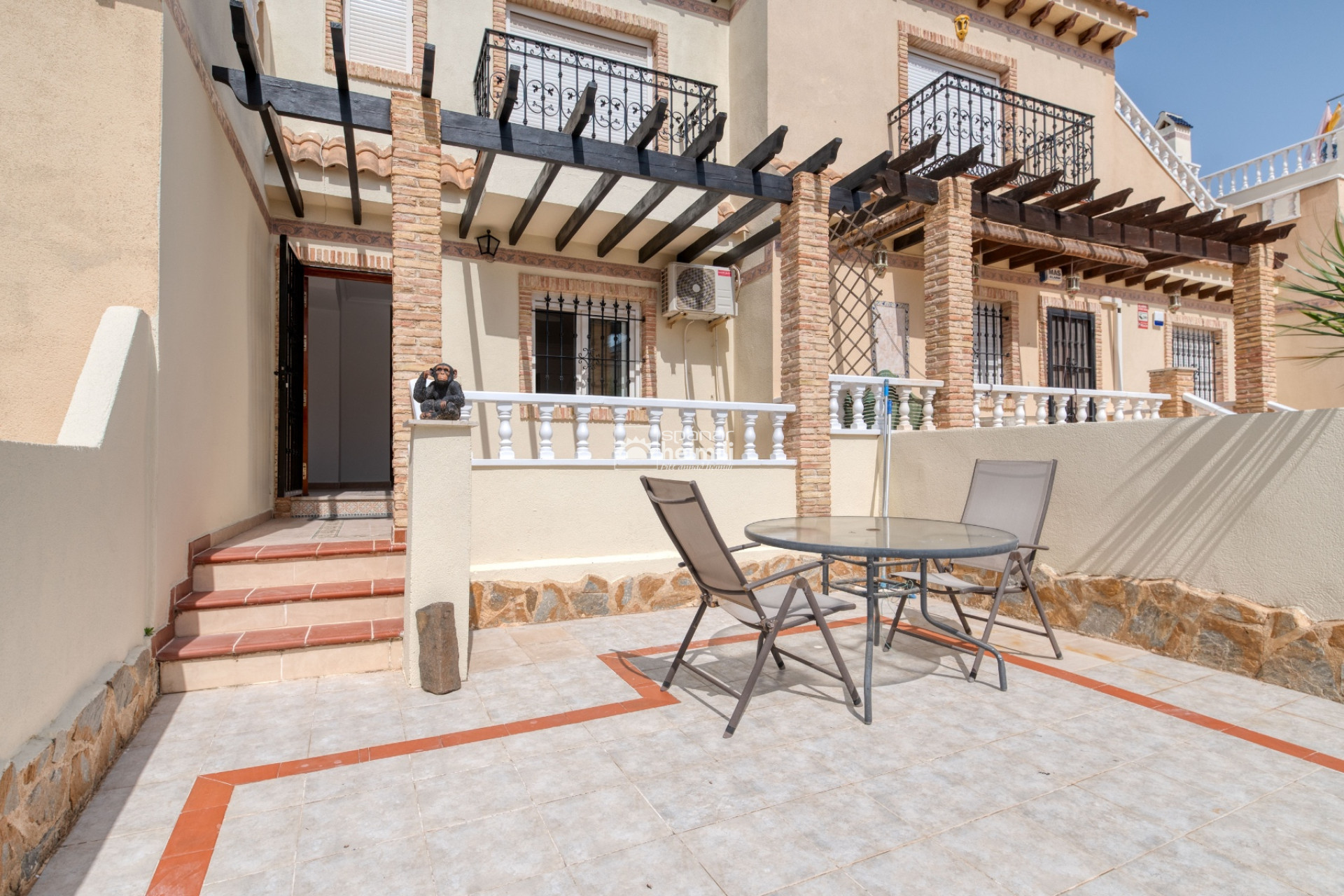 Reventa - Bungalow -
Los Altos/Los Balcones