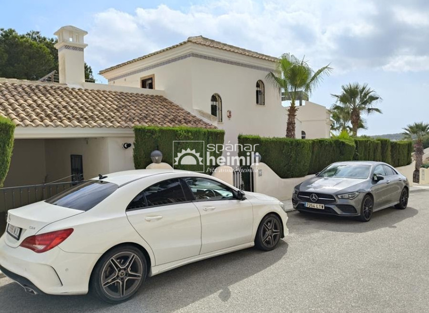 Reventa -  -
Campoamor/Las Ramblas