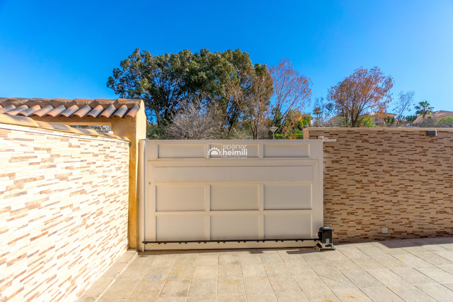 Reventa - Casa semi-adosada -
Los Altos/Los Balcones