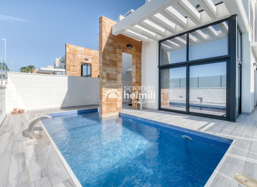 Reventa - Villa -
Cabo Roig