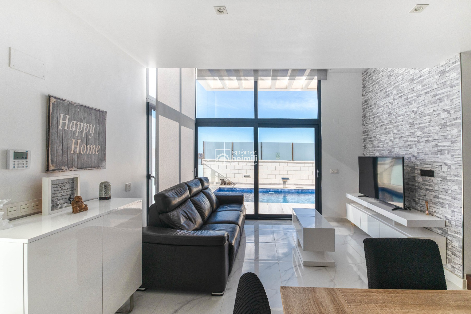 Reventa - Villa -
Cabo Roig