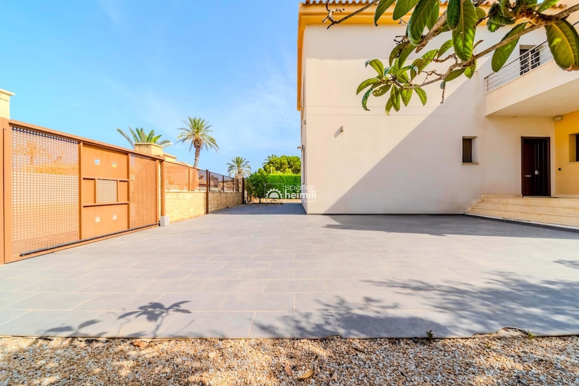 Reventa - Villa -
Cabo Roig
