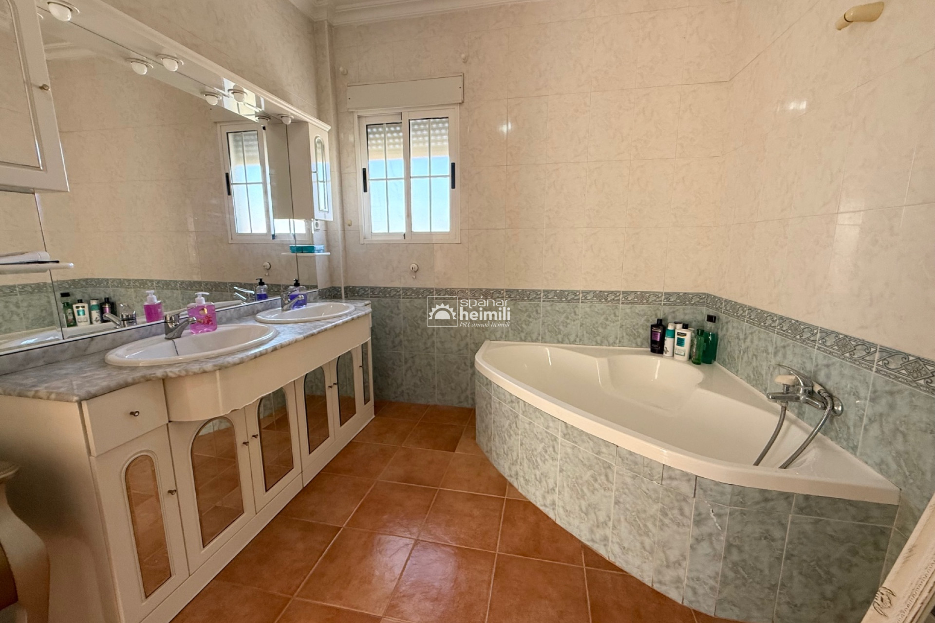 Reventa - Villa -
Cabo Roig