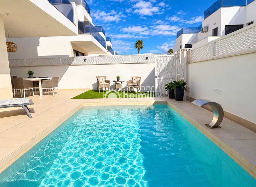 Reventa - Villa -
Cabo Roig