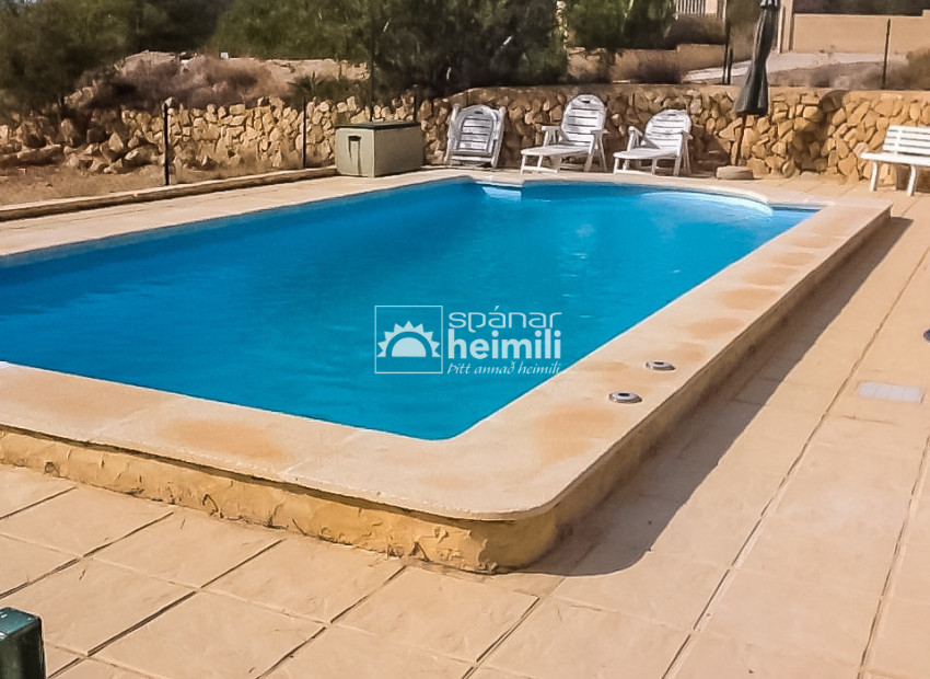 Reventa - Villa -
Finestrat