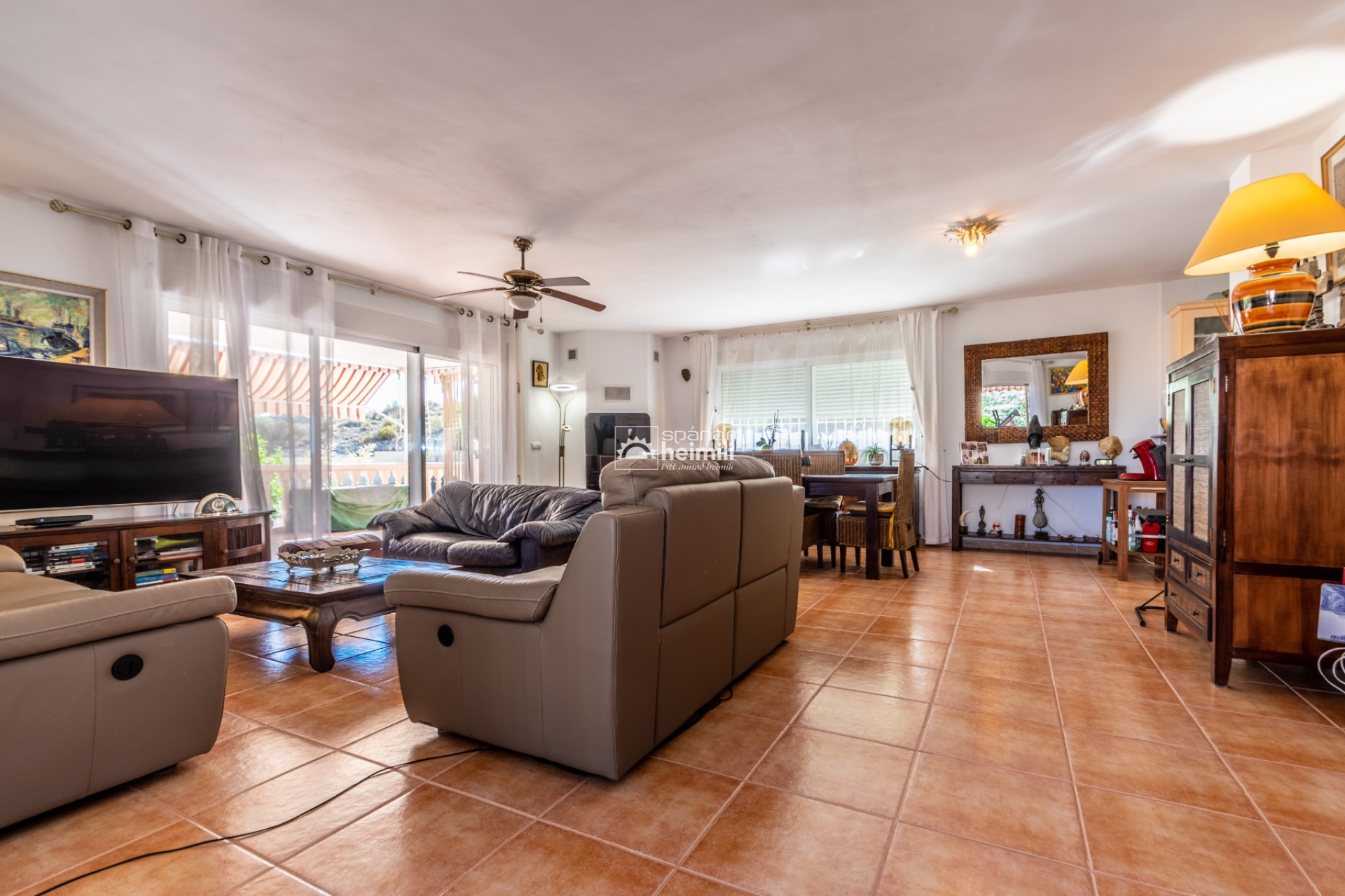 Reventa - Villa -
Finestrat