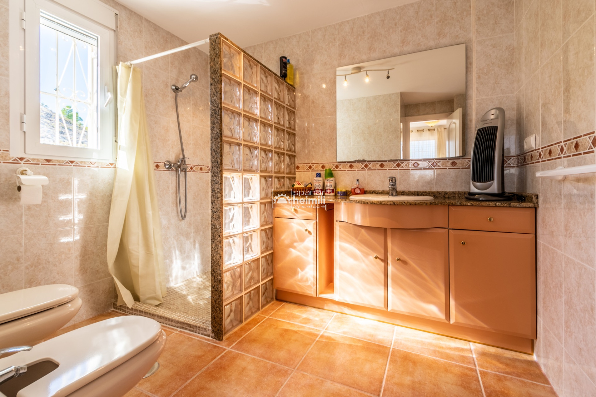 Reventa - Villa -
Finestrat