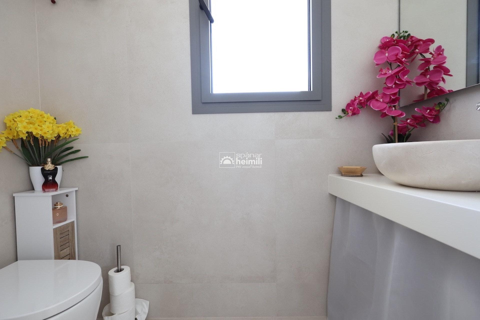 Reventa - Villa -
Las Colinas