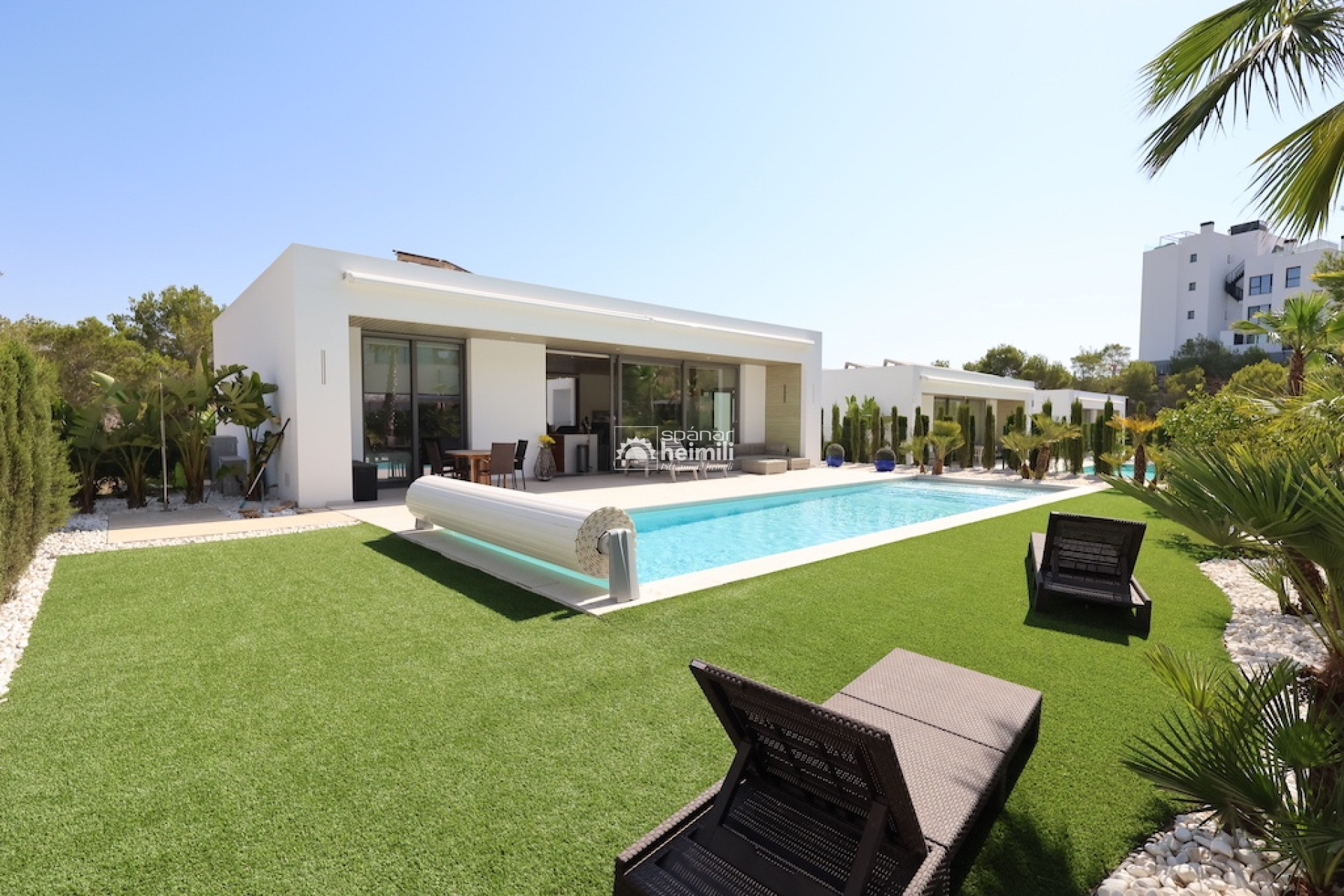 Reventa - Villa -
Las Colinas