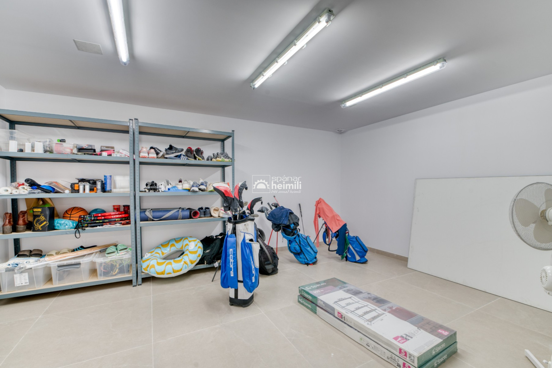 Reventa - Villa -
Las Colinas