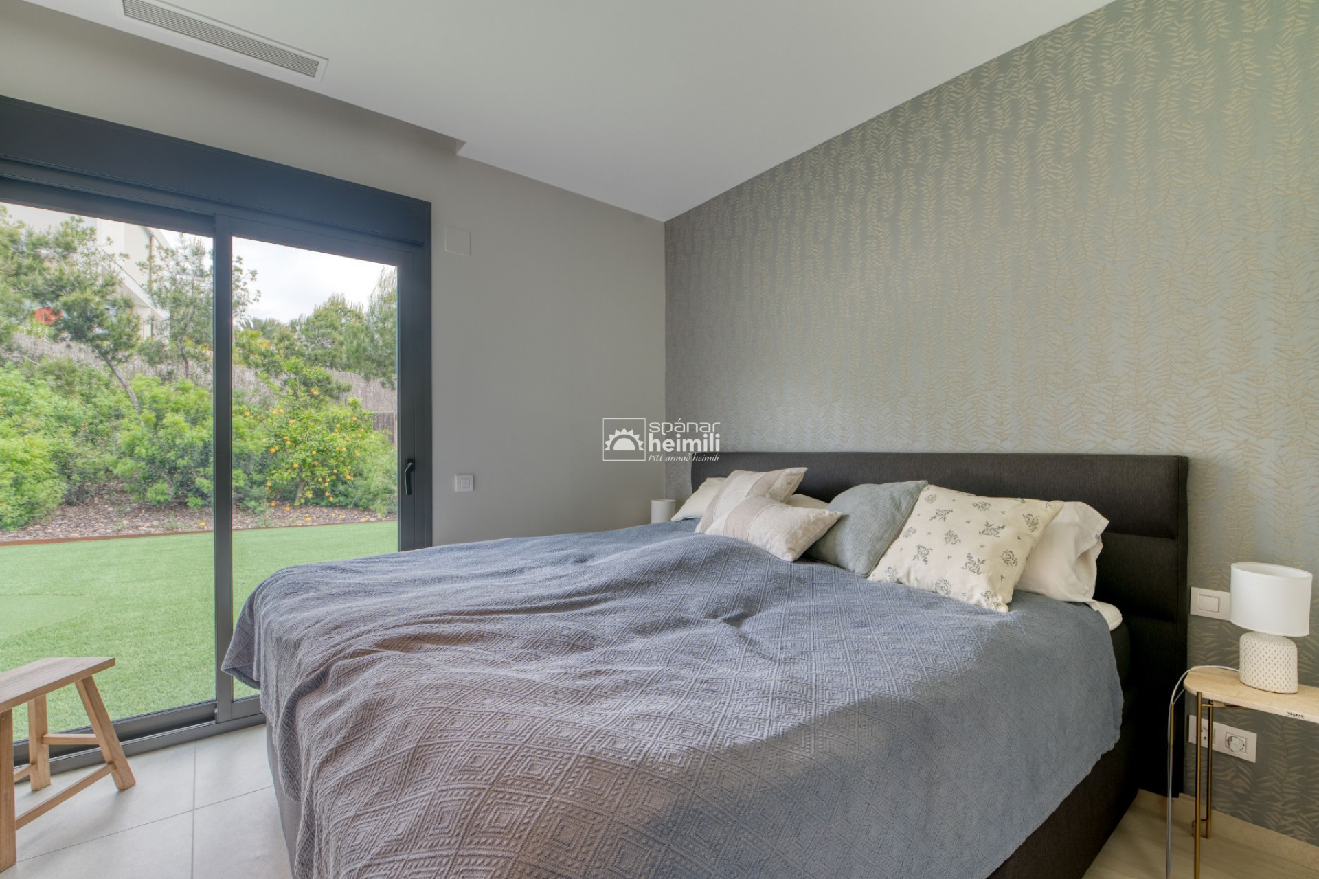 Reventa - Villa -
Las Colinas