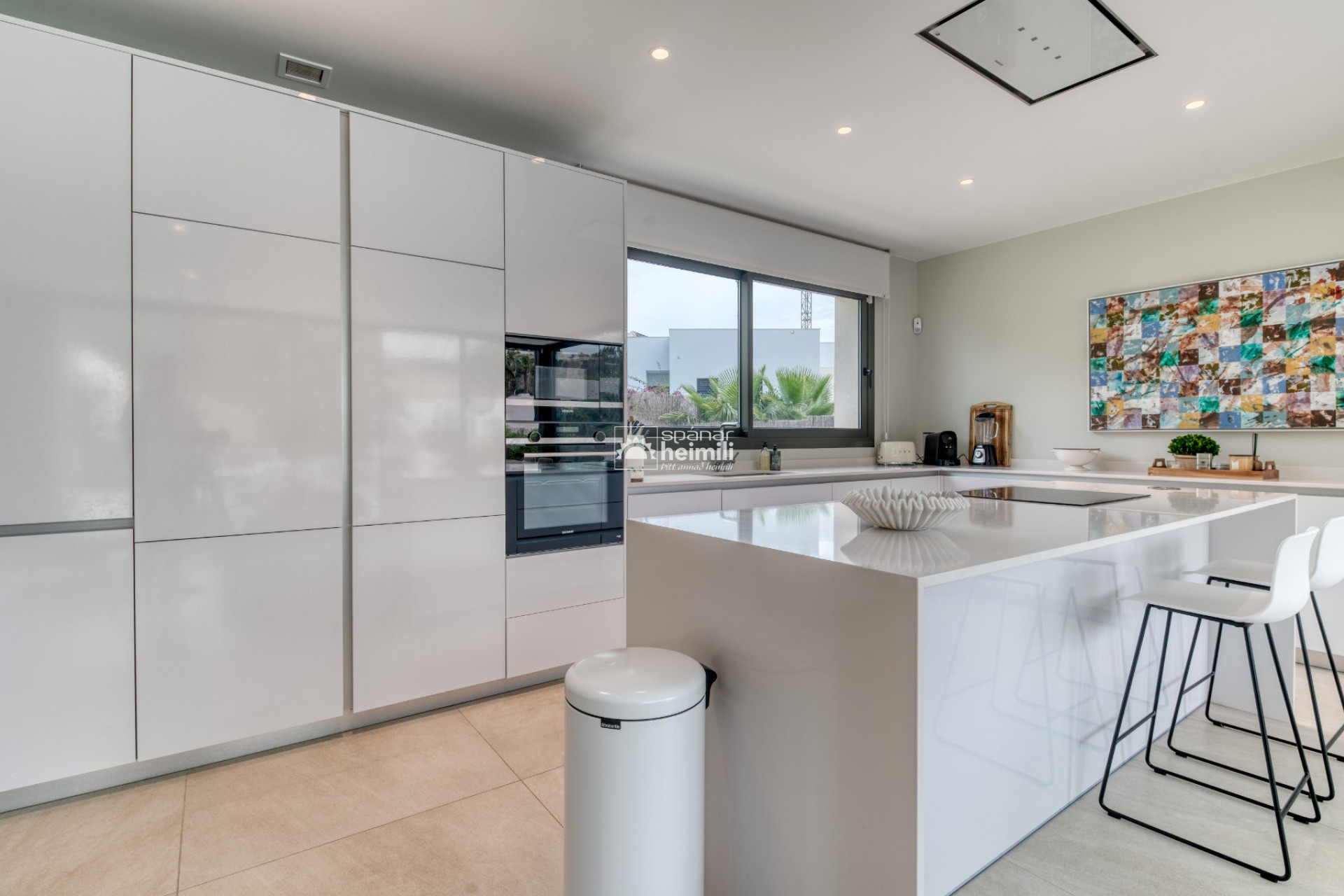 Reventa - Villa -
Las Colinas