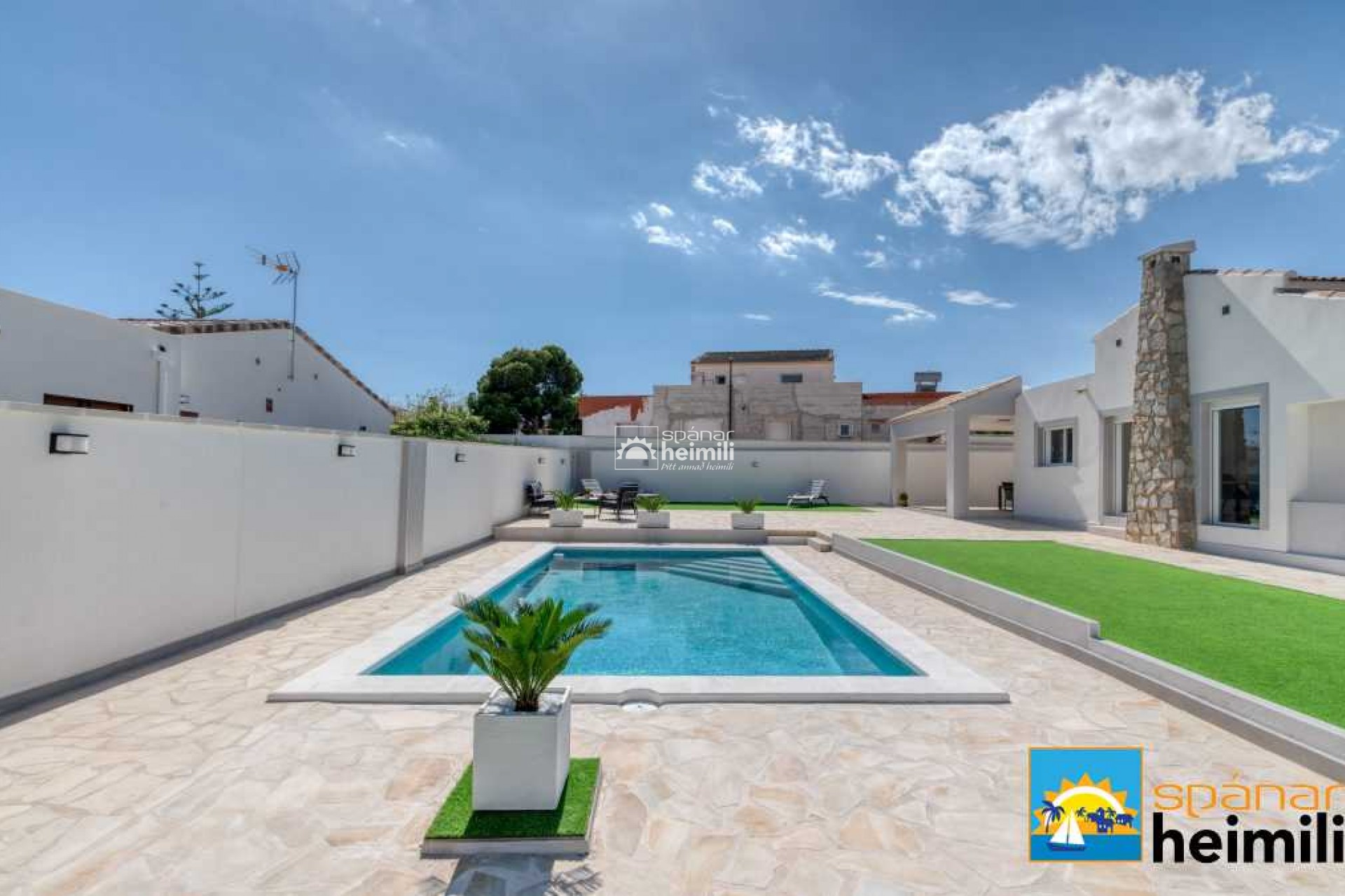 Reventa - Villa -
Los Altos/Los Balcones