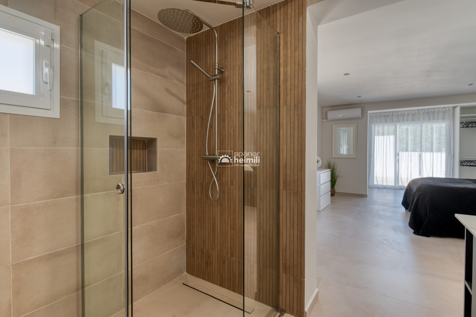 Reventa - Villa -
Los Altos/Los Balcones