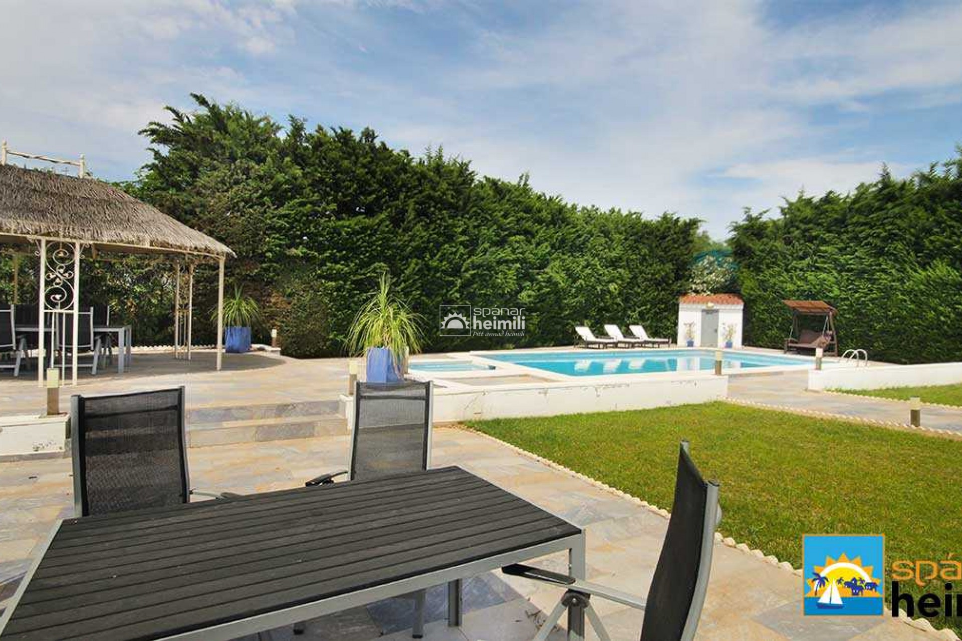 Reventa - Villa -
Los Altos/Los Balcones