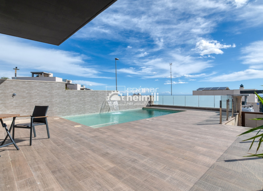 Reventa - Villa -
San Miguel