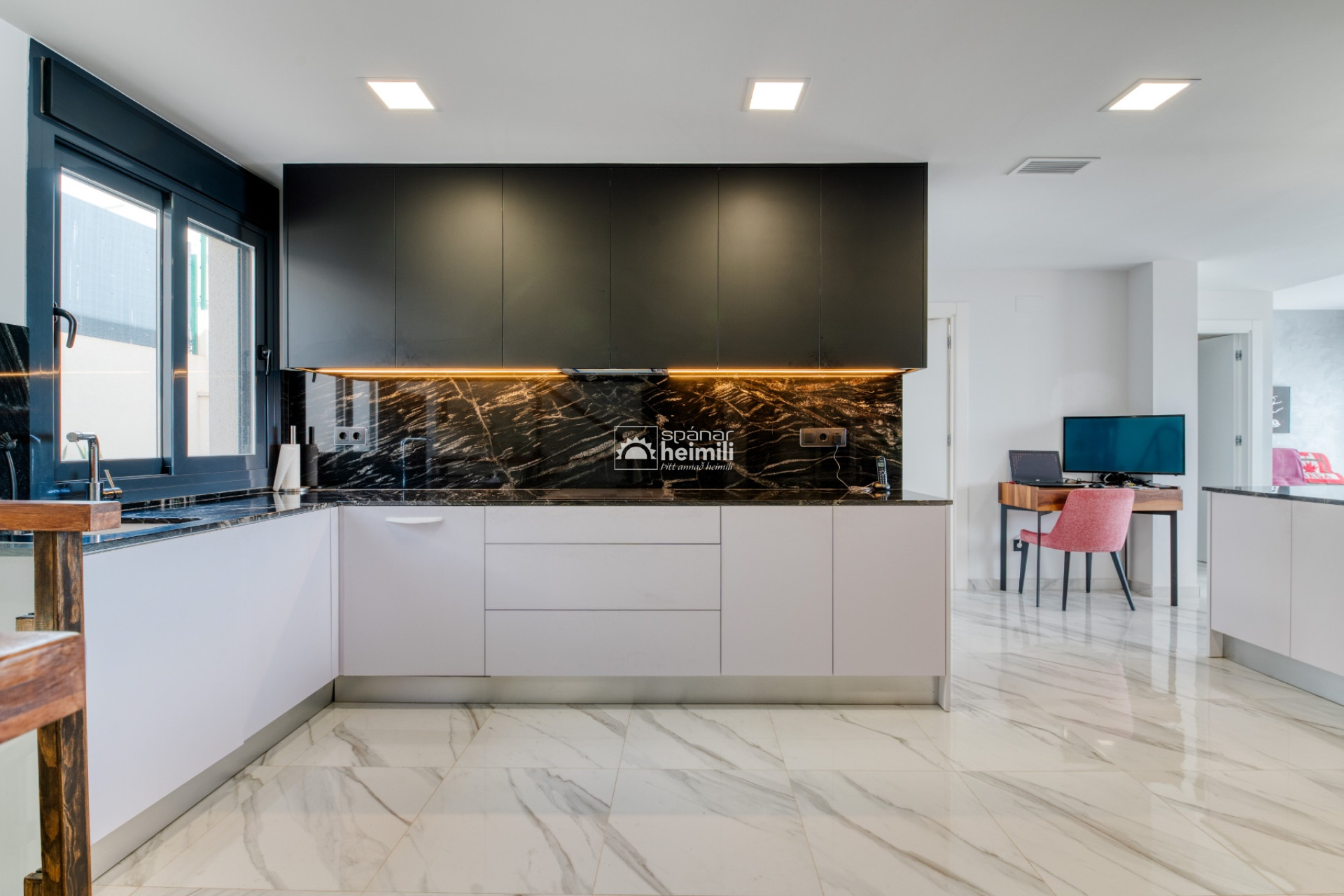 Reventa - Villa -
San Miguel