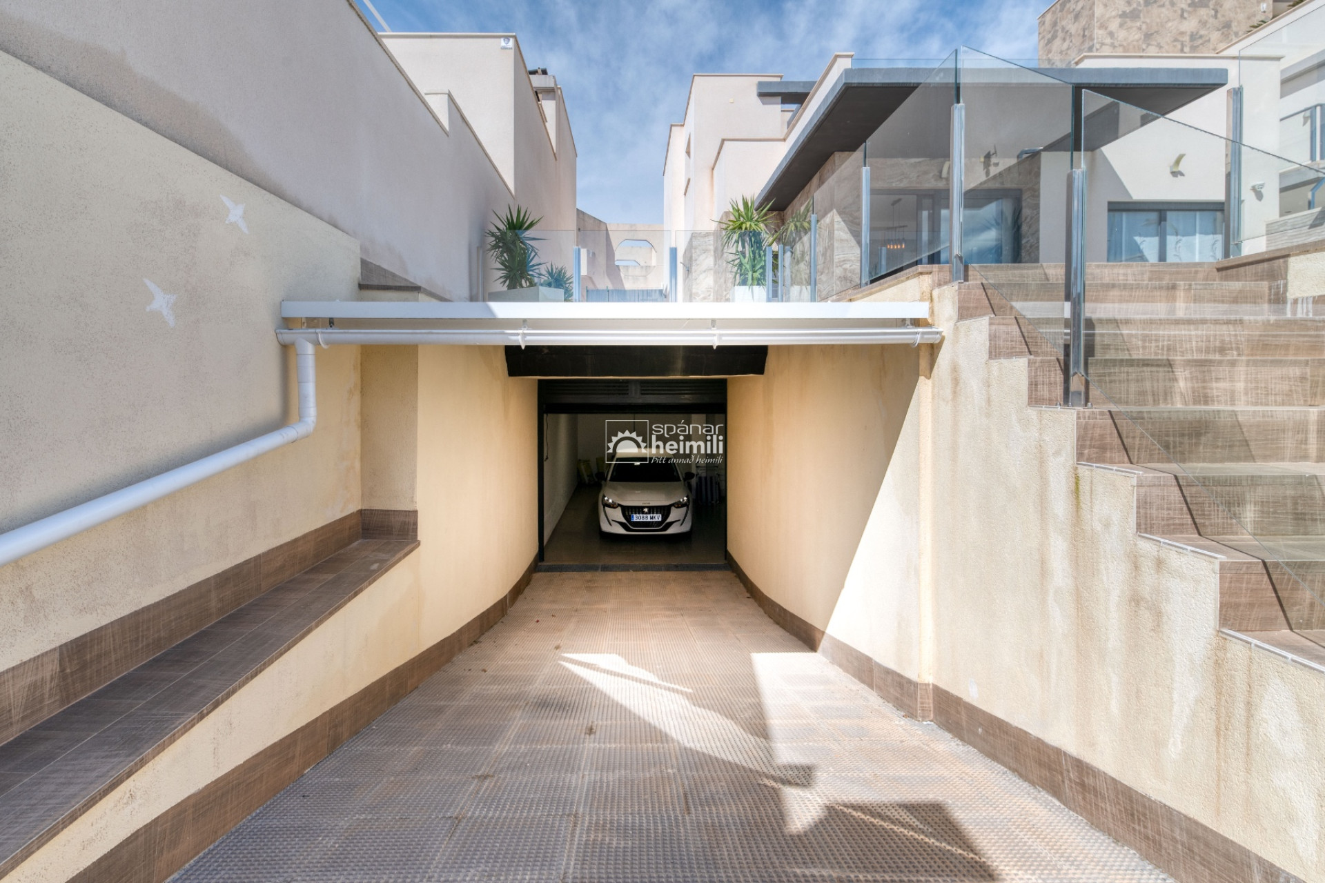 Reventa - Villa -
San Miguel