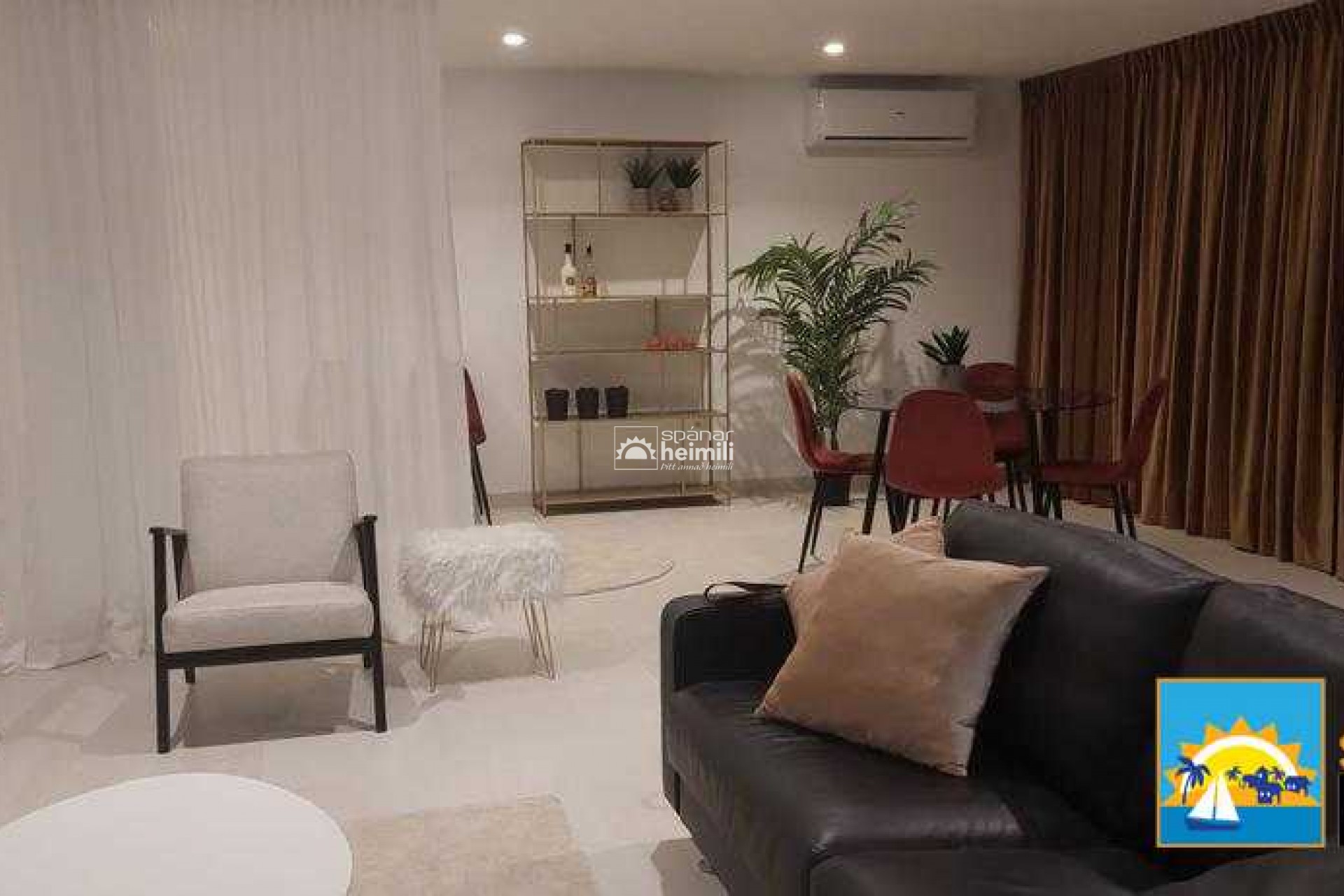 Reventa - Villa -
Santa Rosalia