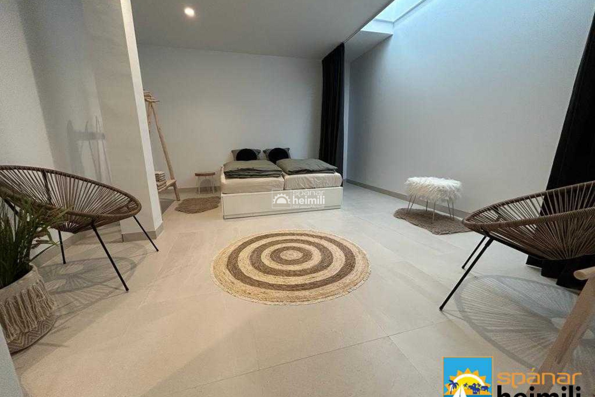 Reventa - Villa -
Santa Rosalia