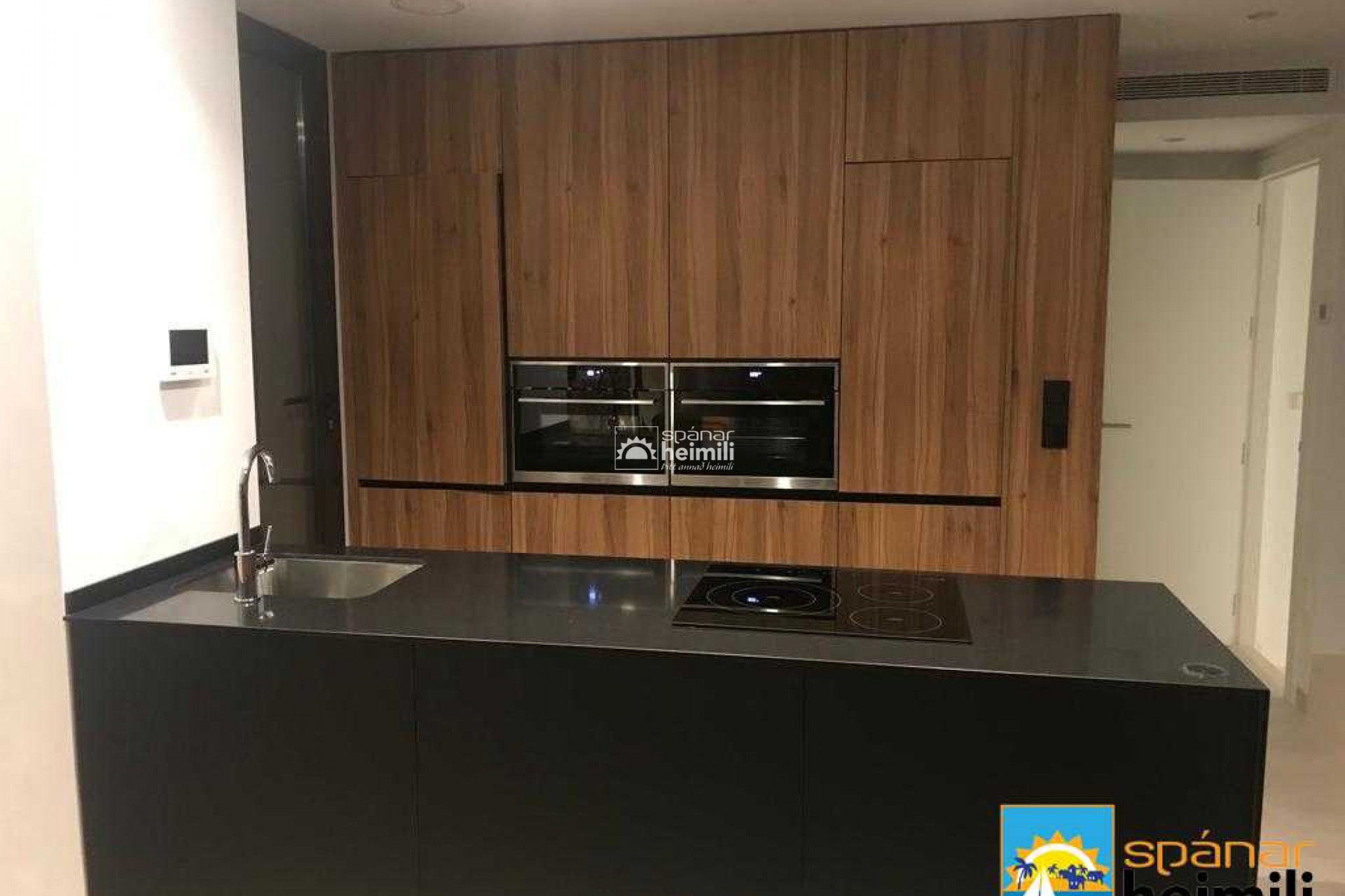 Reventa - Villa -
Santa Rosalia