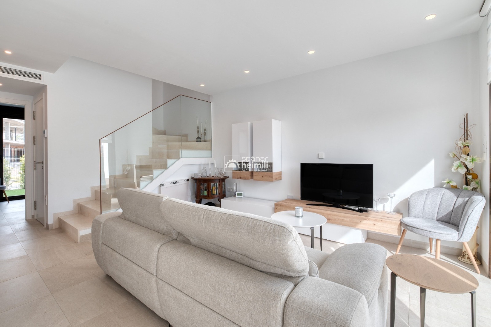 Reventa - Villa -
Santa Rosalia